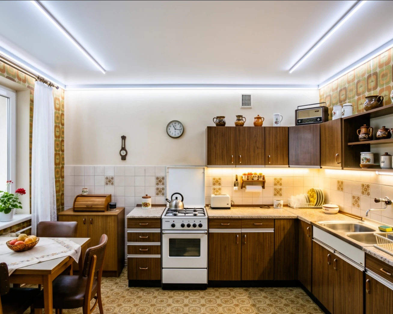 Stary sufit w kuchni