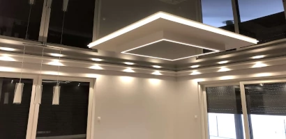 Sufit napinany z oświetleniem LED